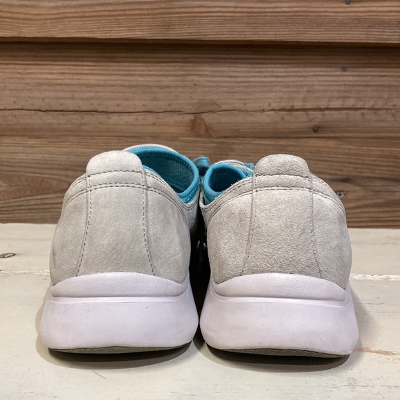 Dansko Elise Sneakers - Picture 6 of 11